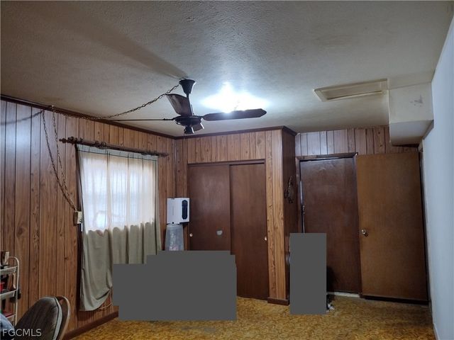 1211 Pondella CIR, North Fort Myers, FL 33903