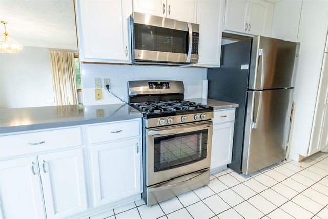 1126 Rachael Street, Waterloo, IA 50701