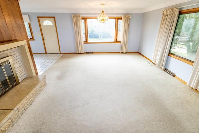 1126 Rachael Street, Waterloo, IA 50701