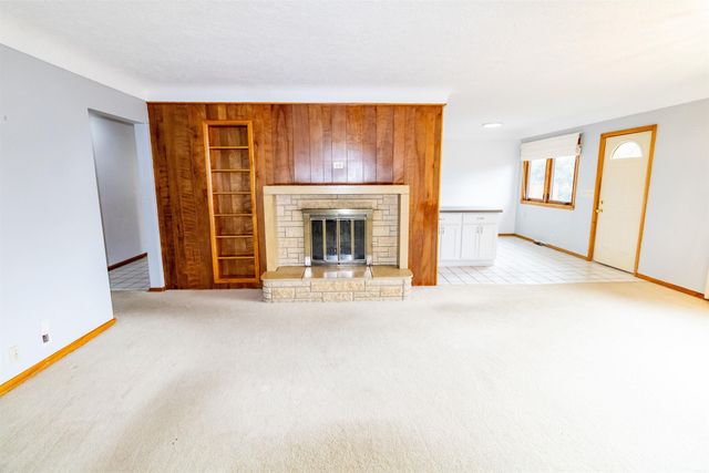 1126 Rachael Street, Waterloo, IA 50701