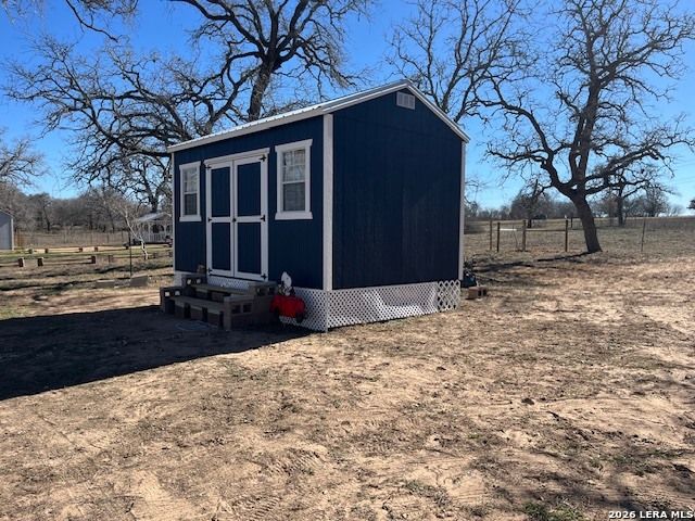 3086 County Road 442, Stockdale, TX 78160