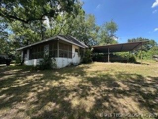 32642 E 713 Road, Wagoner, OK 74467