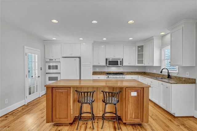 329 Center ST, Hampton, VA 23669