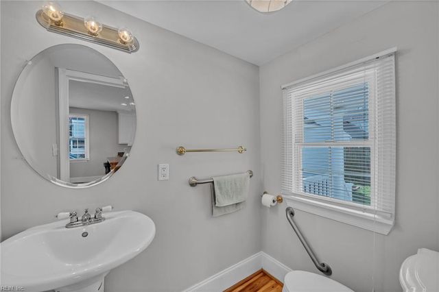 329 Center ST, Hampton, VA 23669