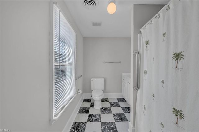 329 Center ST, Hampton, VA 23669