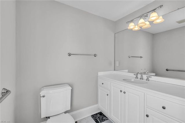 329 Center ST, Hampton, VA 23669