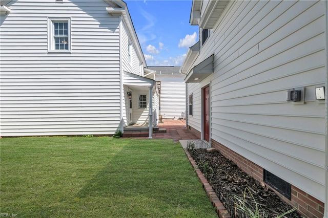 329 Center ST, Hampton, VA 23669