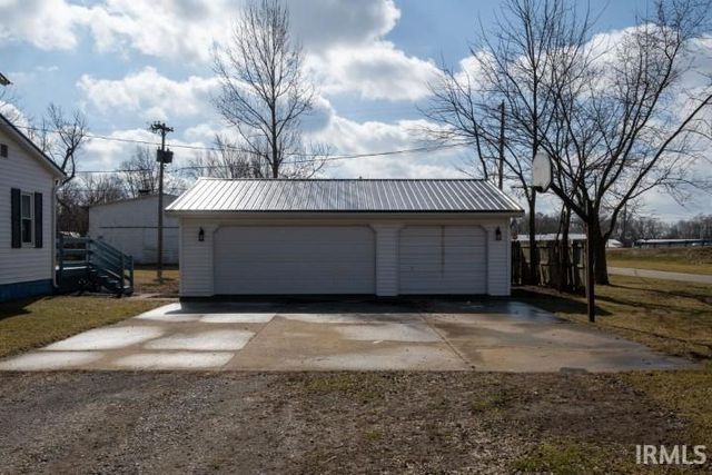 6595 W Maple Street, Kimmell, IN 46760