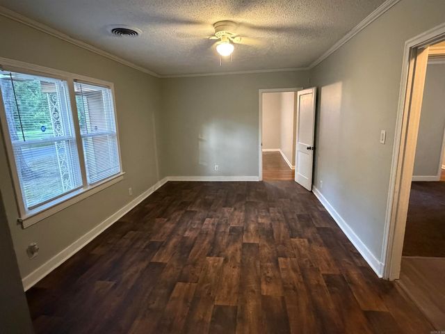 608 W 23rd Ave, Pine Bluff, AR 71603