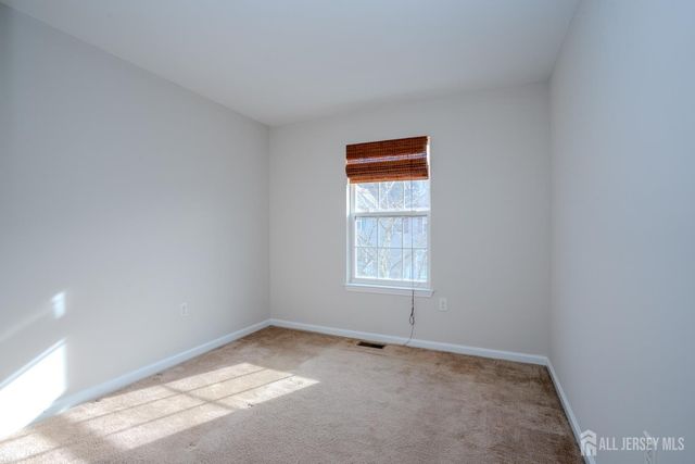 5 rafting Way, Trenton, NJ 08611