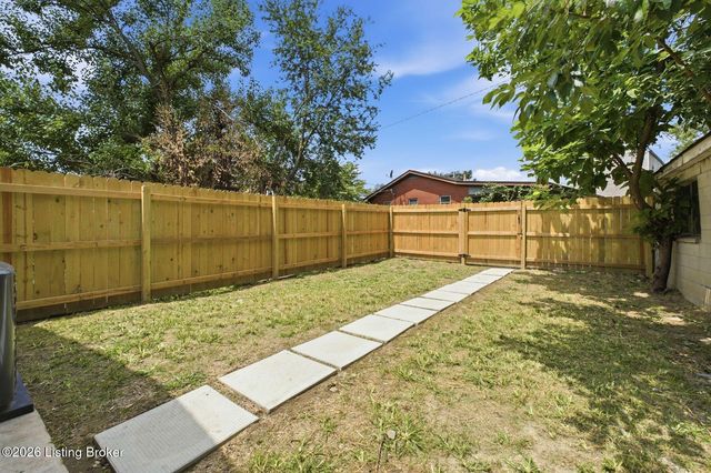 3012 Montana Ave, Louisville, KY 40208