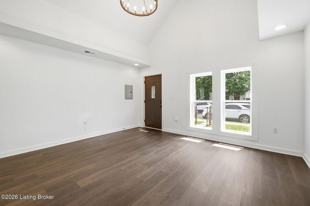 3012 Montana Ave, Louisville, KY 40208