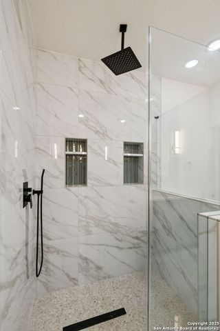 181 Timber, La Vernia, TX 78121