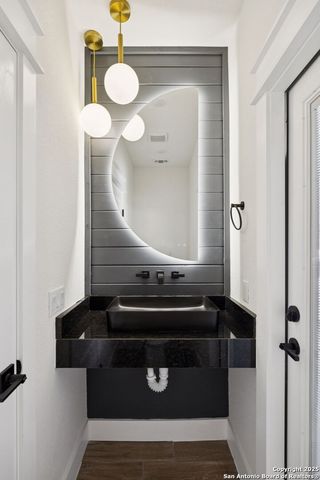 181 Timber, La Vernia, TX 78121