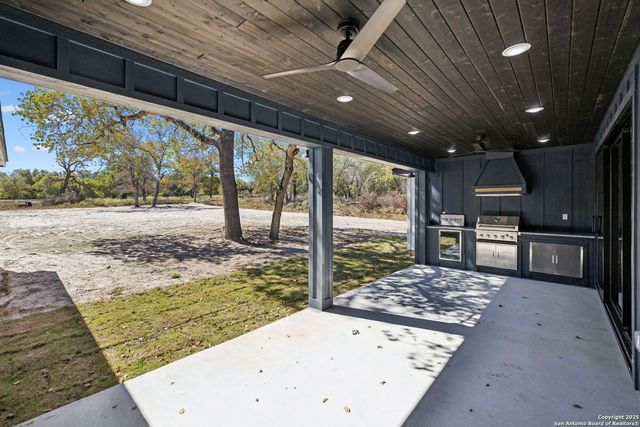 181 Timber, La Vernia, TX 78121