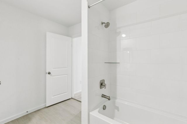 415 Ruby Ford Drive, Baytown, TX 77523