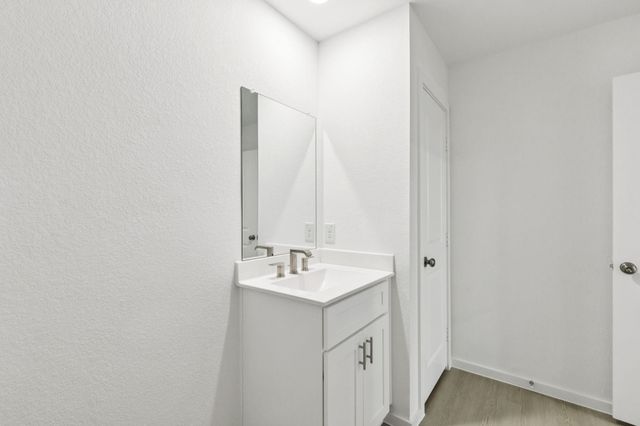 415 Ruby Ford Drive, Baytown, TX 77523