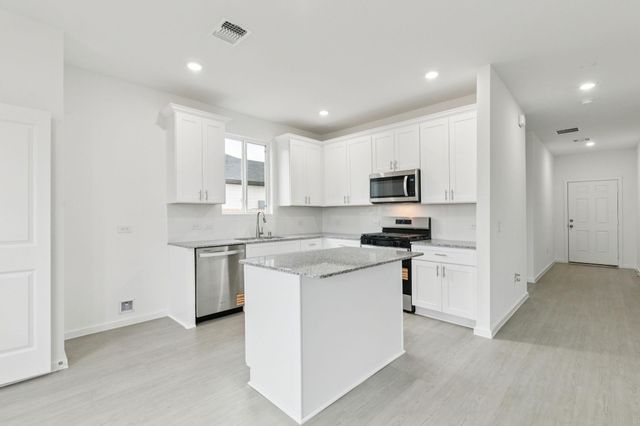 415 Ruby Ford Drive, Baytown, TX 77523