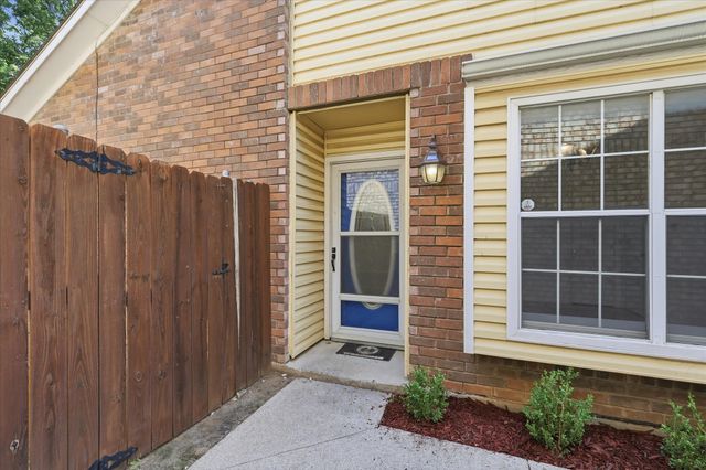 1367 Mimosa Lane, Lewisville, TX 75077