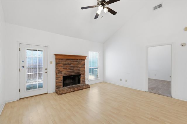1367 Mimosa Lane, Lewisville, TX 75077