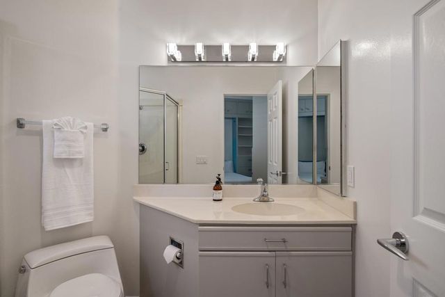 3701 Riviera Dr 11, San Diego, CA 92109