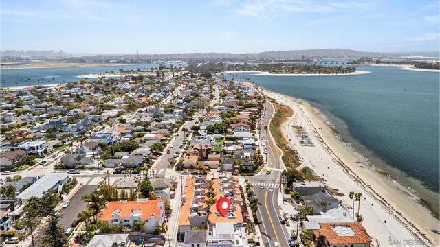3701 Riviera Dr 11, San Diego, CA 92109
