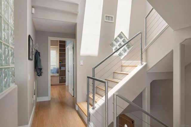 3701 Riviera Dr 11, San Diego, CA 92109