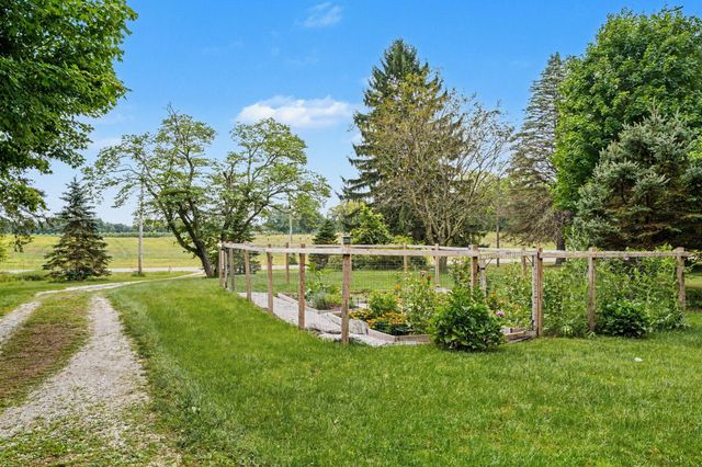 6367 Pokagon Road, Berrien Twp, MI 49102