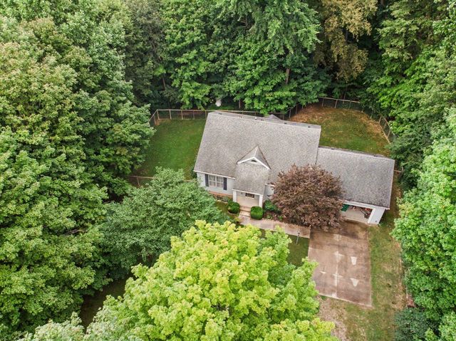 6367 Pokagon Road, Berrien Twp, MI 49102