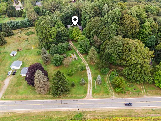 6367 Pokagon Road, Berrien Twp, MI 49102