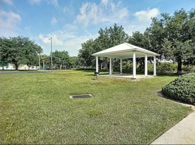 470 LAKE SHORE PARKWAY, Davenport, FL 33896