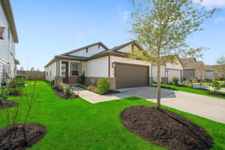 7134 Clearwater Cove Drive, Cypress, TX 77433