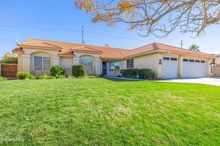 42056 Jenny Lane, Lancaster, CA 93536