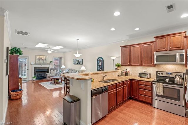 502 Queensbury Drive, Winston-salem, NC 27127