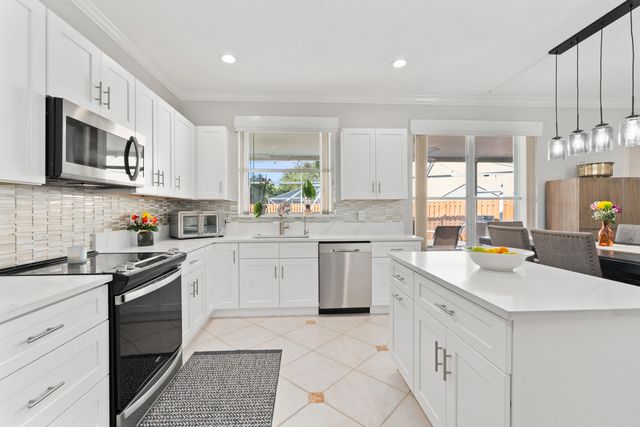 7730 Cedar Hurst Court, Lake Worth, FL 33467