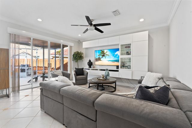 7730 Cedar Hurst Court, Lake Worth, FL 33467