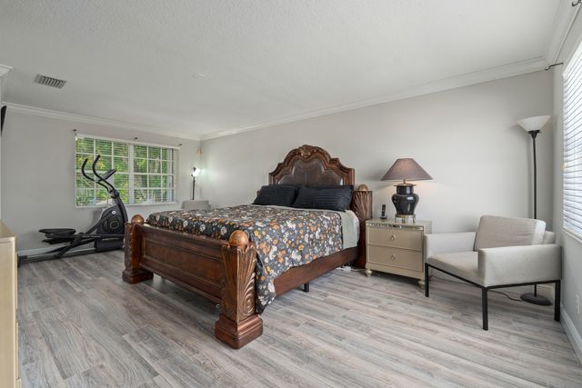 7730 Cedar Hurst Court, Lake Worth, FL 33467