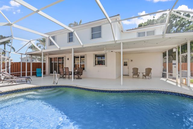 7730 Cedar Hurst Court, Lake Worth, FL 33467