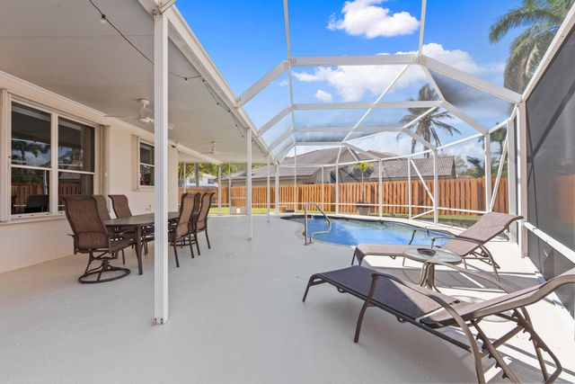 7730 Cedar Hurst Court, Lake Worth, FL 33467