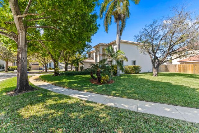 7730 Cedar Hurst Court, Lake Worth, FL 33467