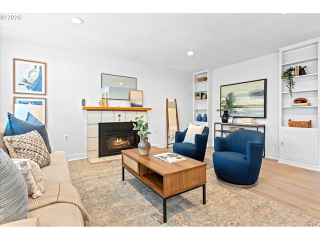 16720 Sw 124TH Ave, King City, OR 97224