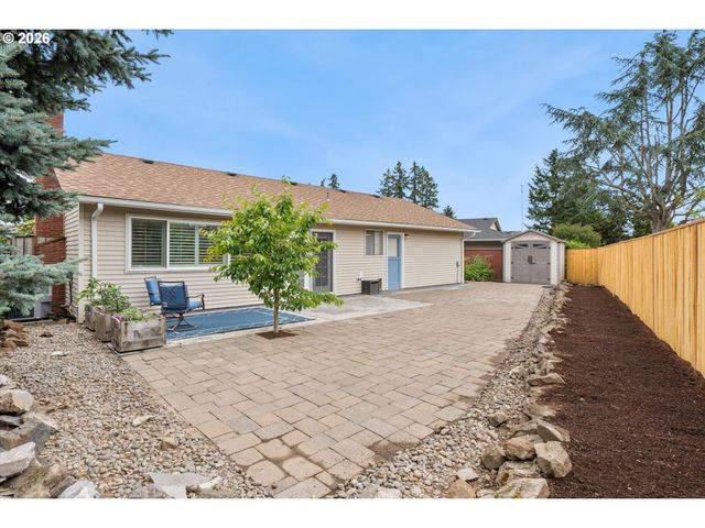 16720 Sw 124TH Ave, King City, OR 97224