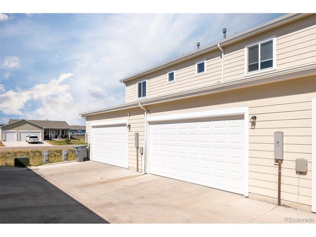 306 S 4th Ct, Deer Trail, CO 80105