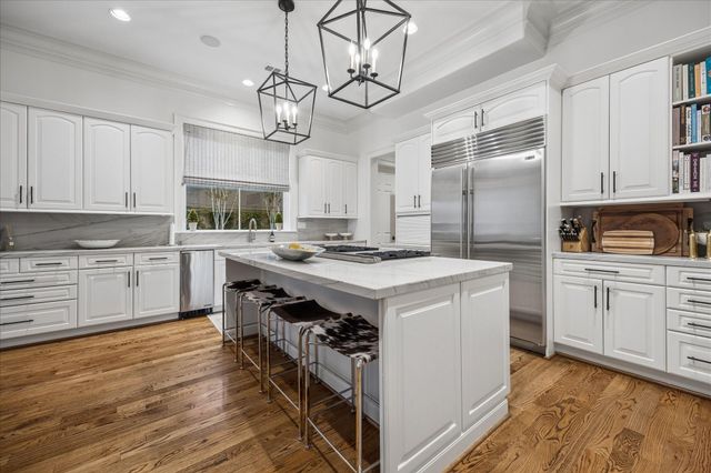 3111 Plumb Street, West University Place, TX 77005