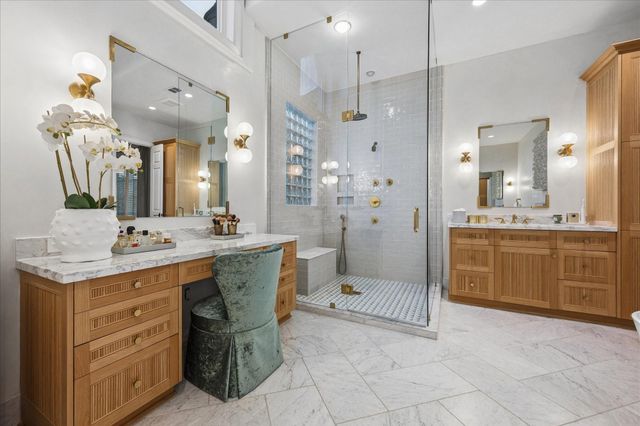 3111 Plumb Street, West University Place, TX 77005