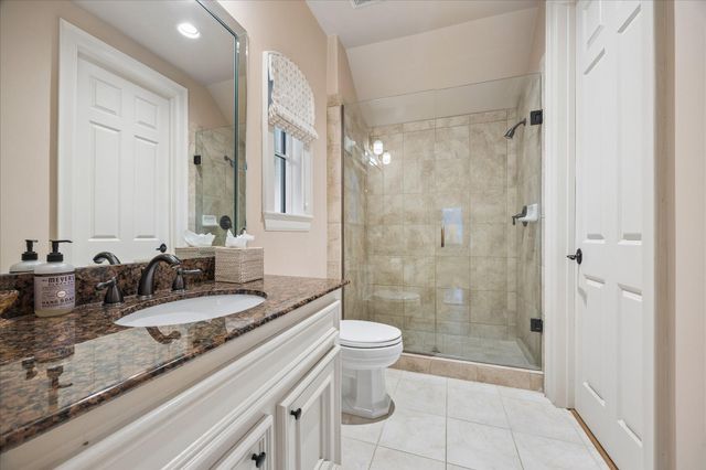 3111 Plumb Street, West University Place, TX 77005