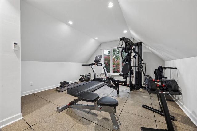 3111 Plumb Street, West University Place, TX 77005