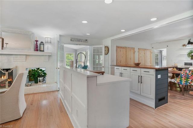 5006 Fast Lane, Greensboro, NC 27406
