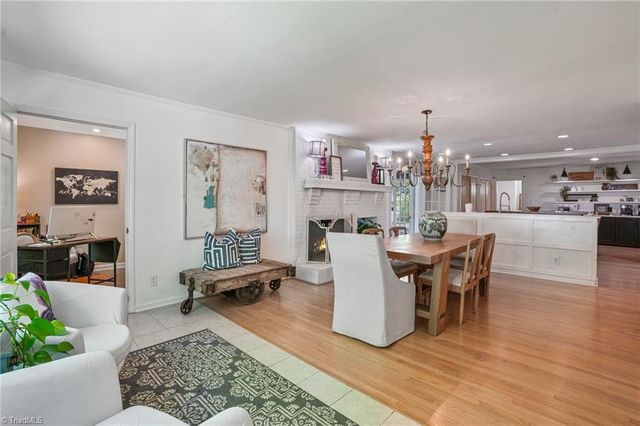 5006 Fast Lane, Greensboro, NC 27406