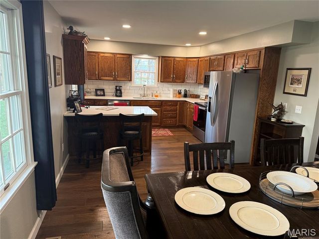 707 Thomas Avenue, Salem, MO 65560